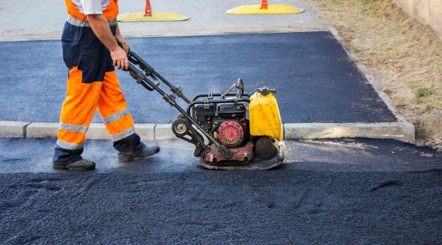 Professional gutter cleaning in Belton, TX
